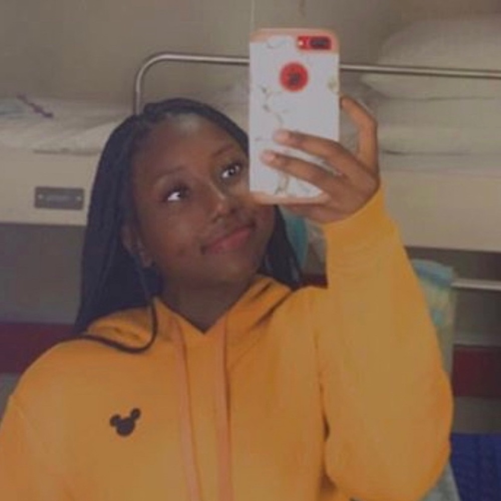 Meet your Posher, Jada